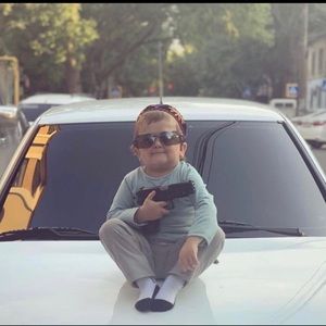 Meet your Posher, Marcos